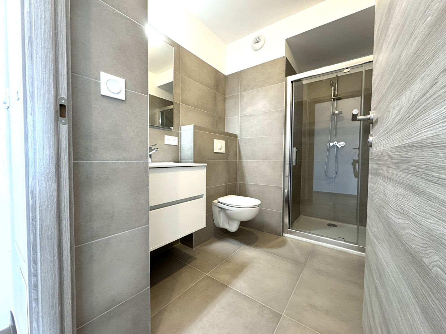 Appartement à louer, 42m², Venzolasca