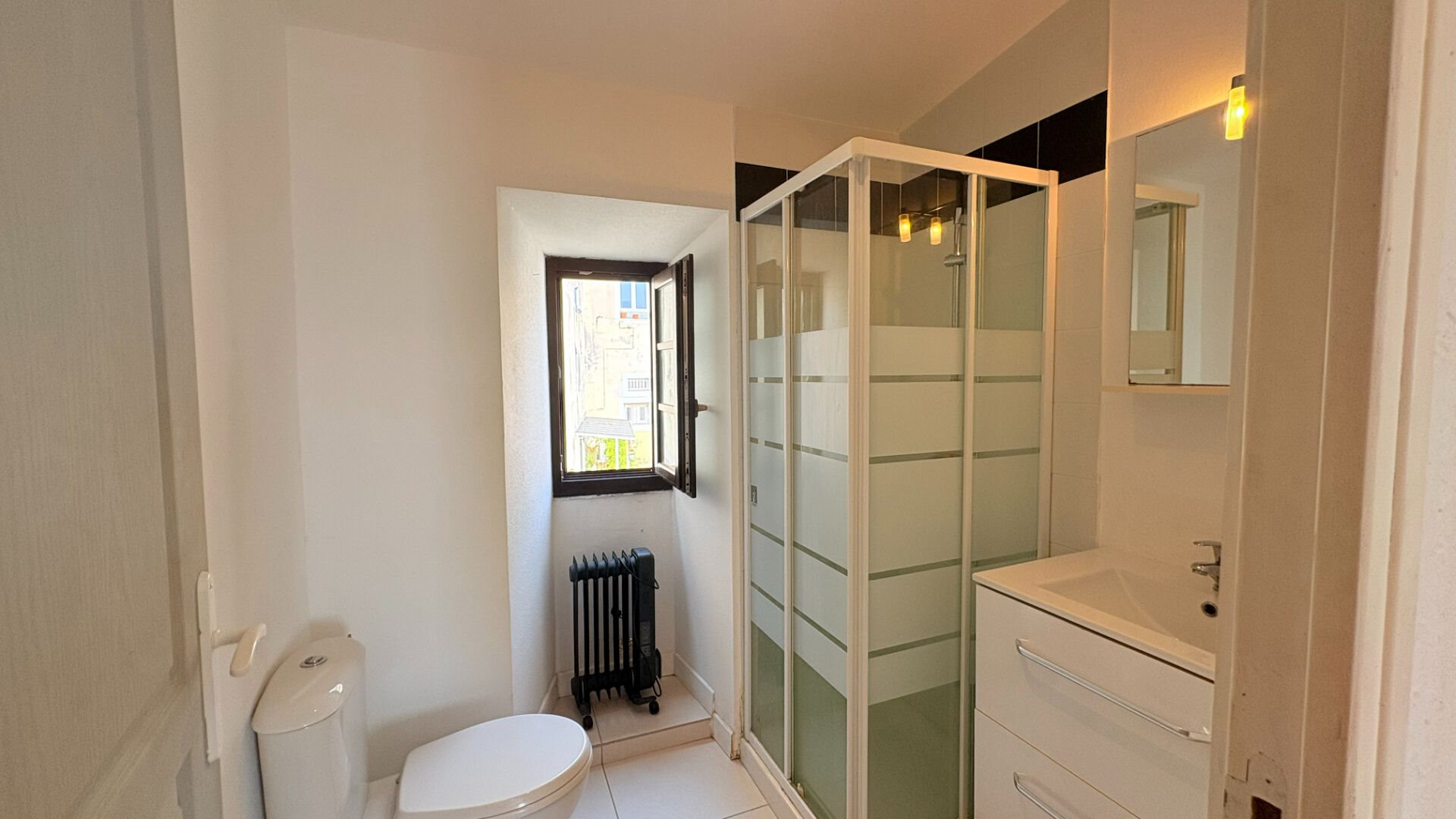 Appartement à louer, 16m², Bastia