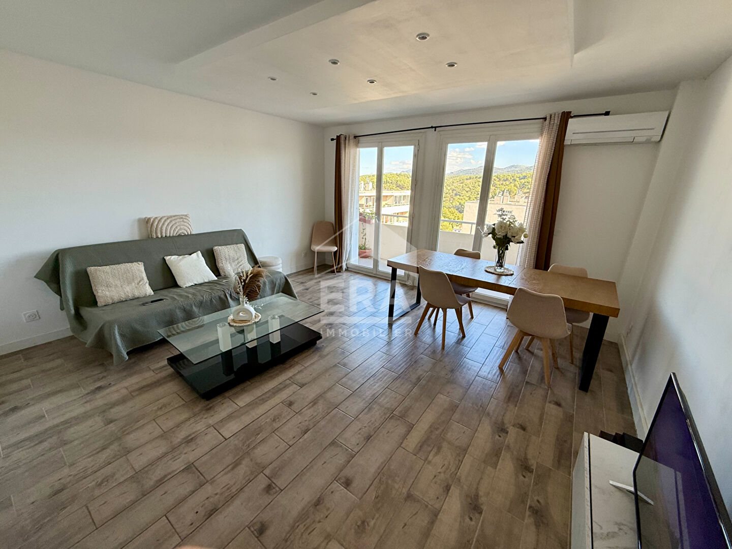 Appartement à vendre, 100m², Septèmes-les-Vallons