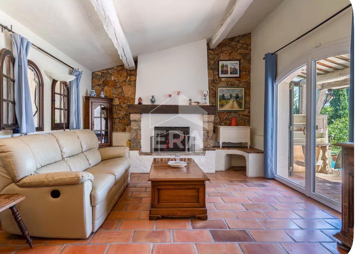 Maison à louer, 158m², Grasse