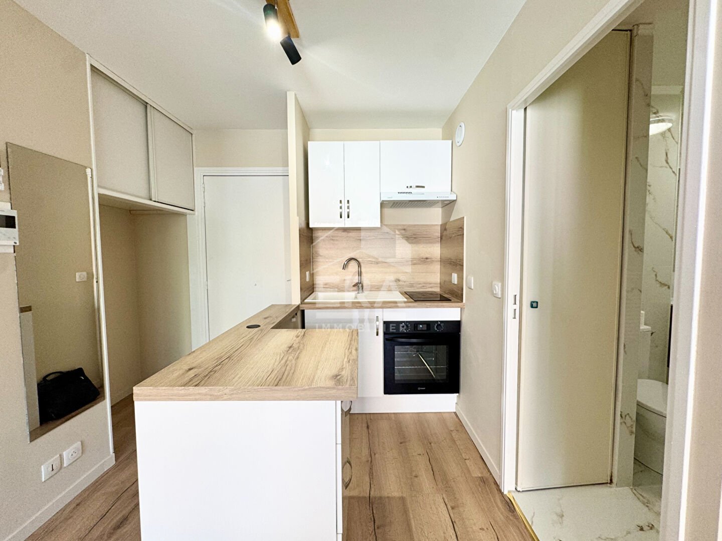 Appartement à louer, 29m², Cannes