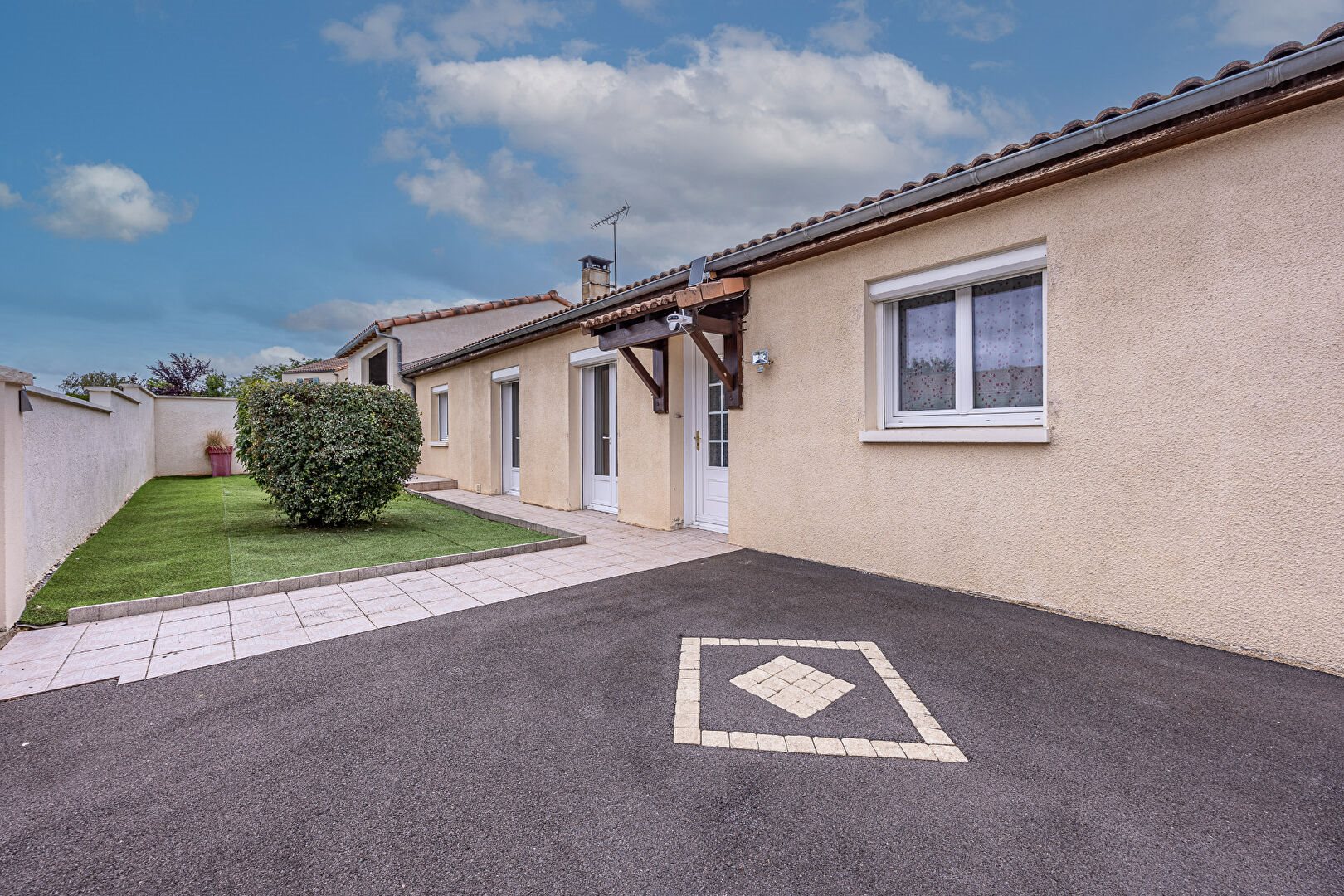 Maison à vendre, 112m², Chauray