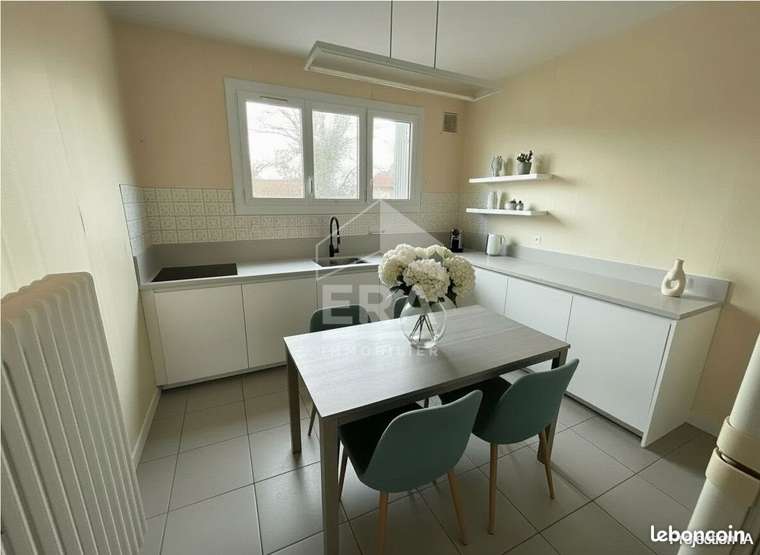 Maison à vendre, 97m², Chauray