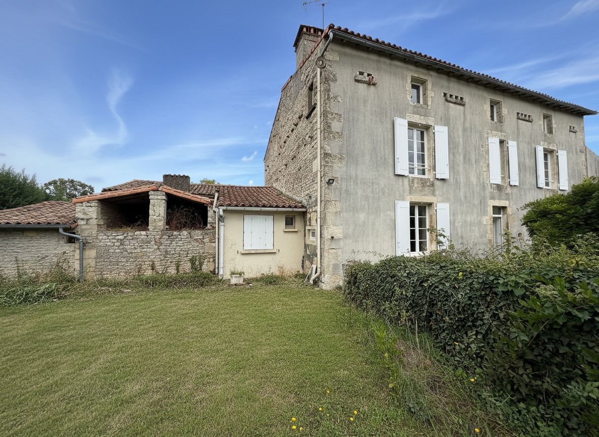 Maison à vendre, 150m², La Crèche