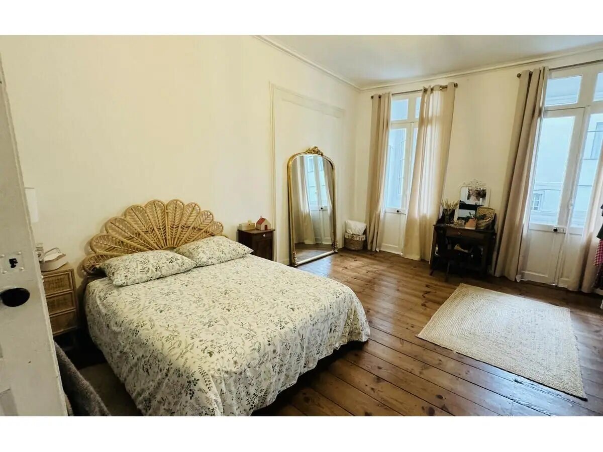 Appartement à vendre, 147m², Pau