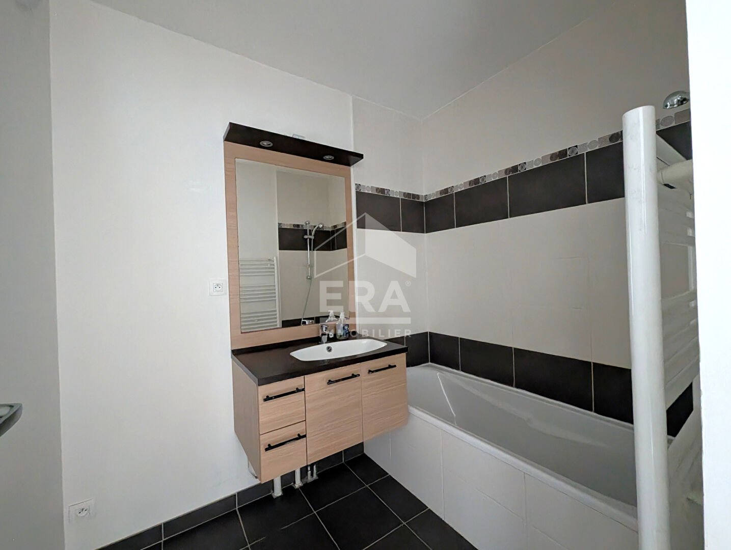 Appartement à vendre, 65m², Saint-Malo