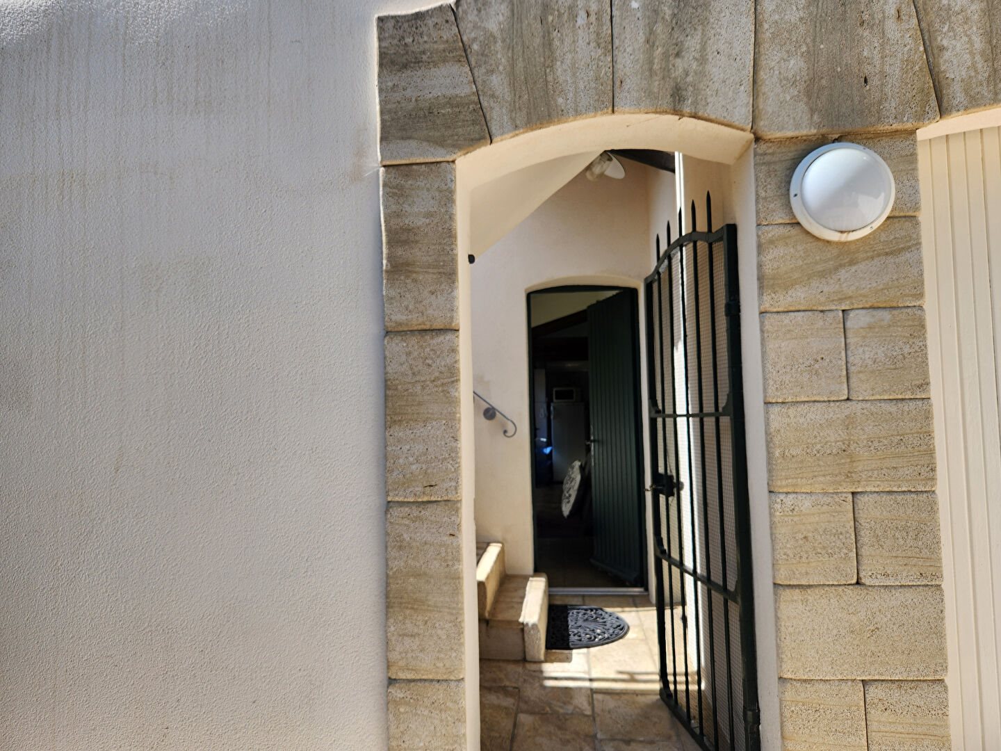 Appartement à louer, 39m², Saint-Saturnin-lès-Avignon
