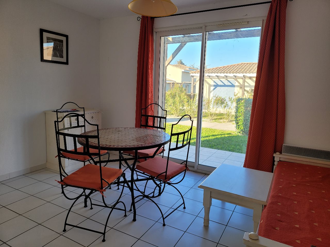 Appartement à louer, 27m², Saint-Saturnin-lès-Avignon