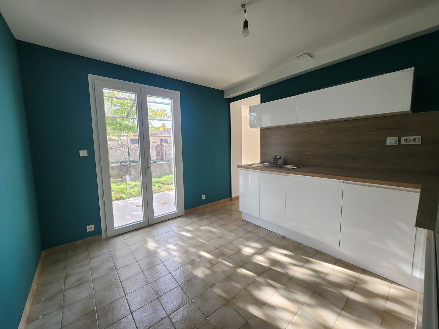 Maison à louer, 103m², Morières-lès-Avignon