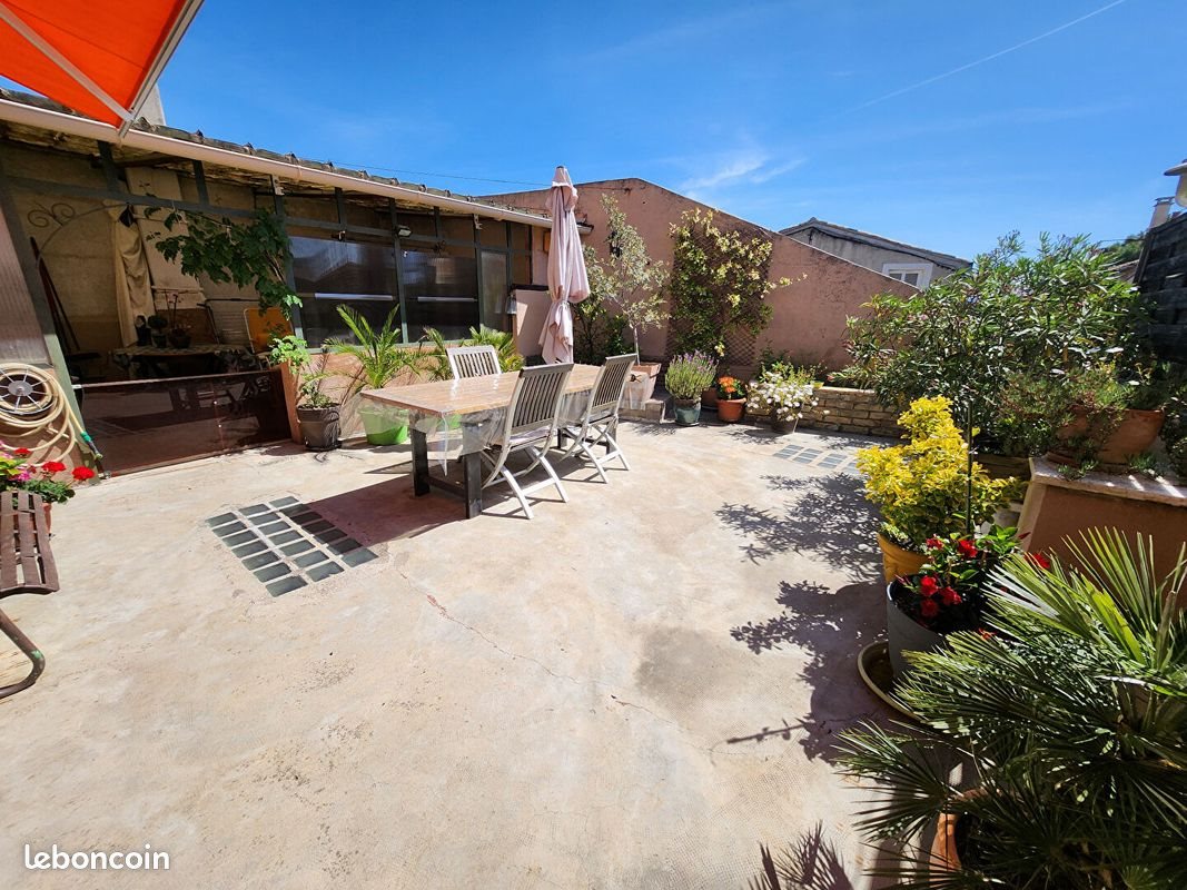 Maison à vendre, 135m², Saint-Saturnin-lès-Avignon
