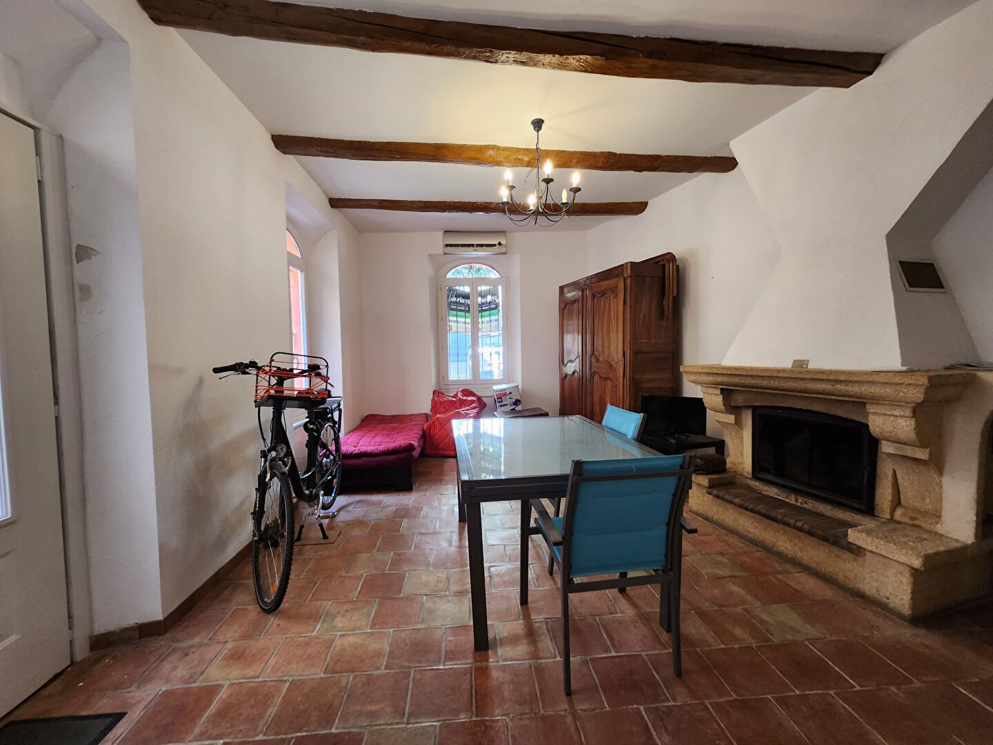 Maison à vendre, 100m², Saint-Saturnin-lès-Avignon