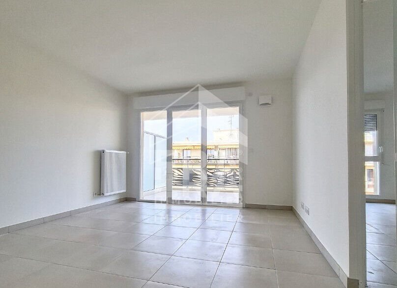 Appartement à louer, 42m², Saint-Laurent-du-Var