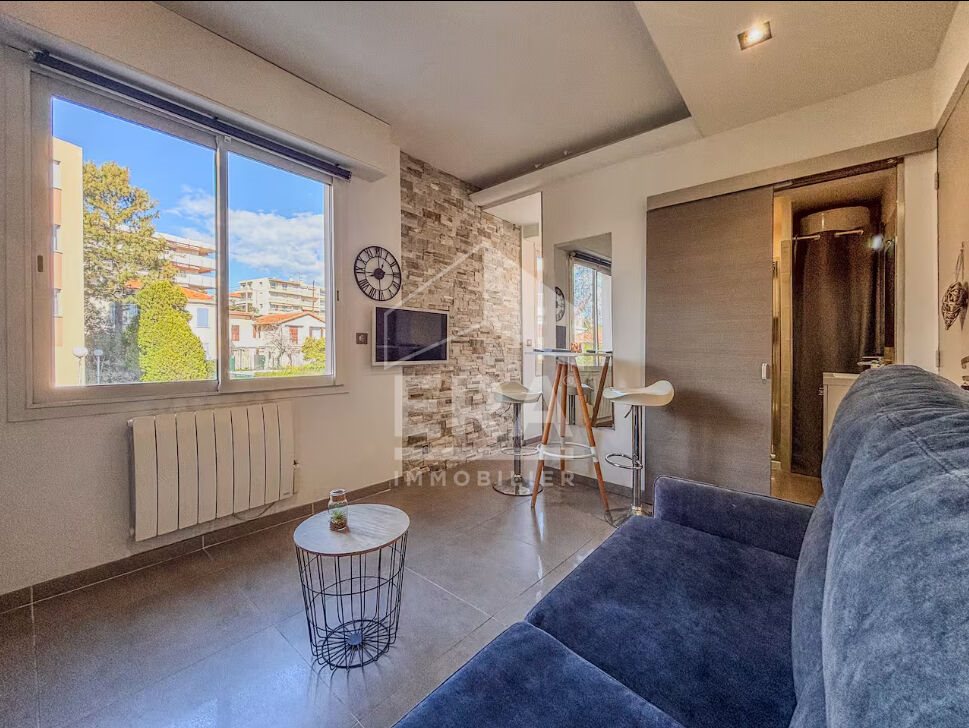 Appartement à louer, 18m², Cagnes-sur-Mer