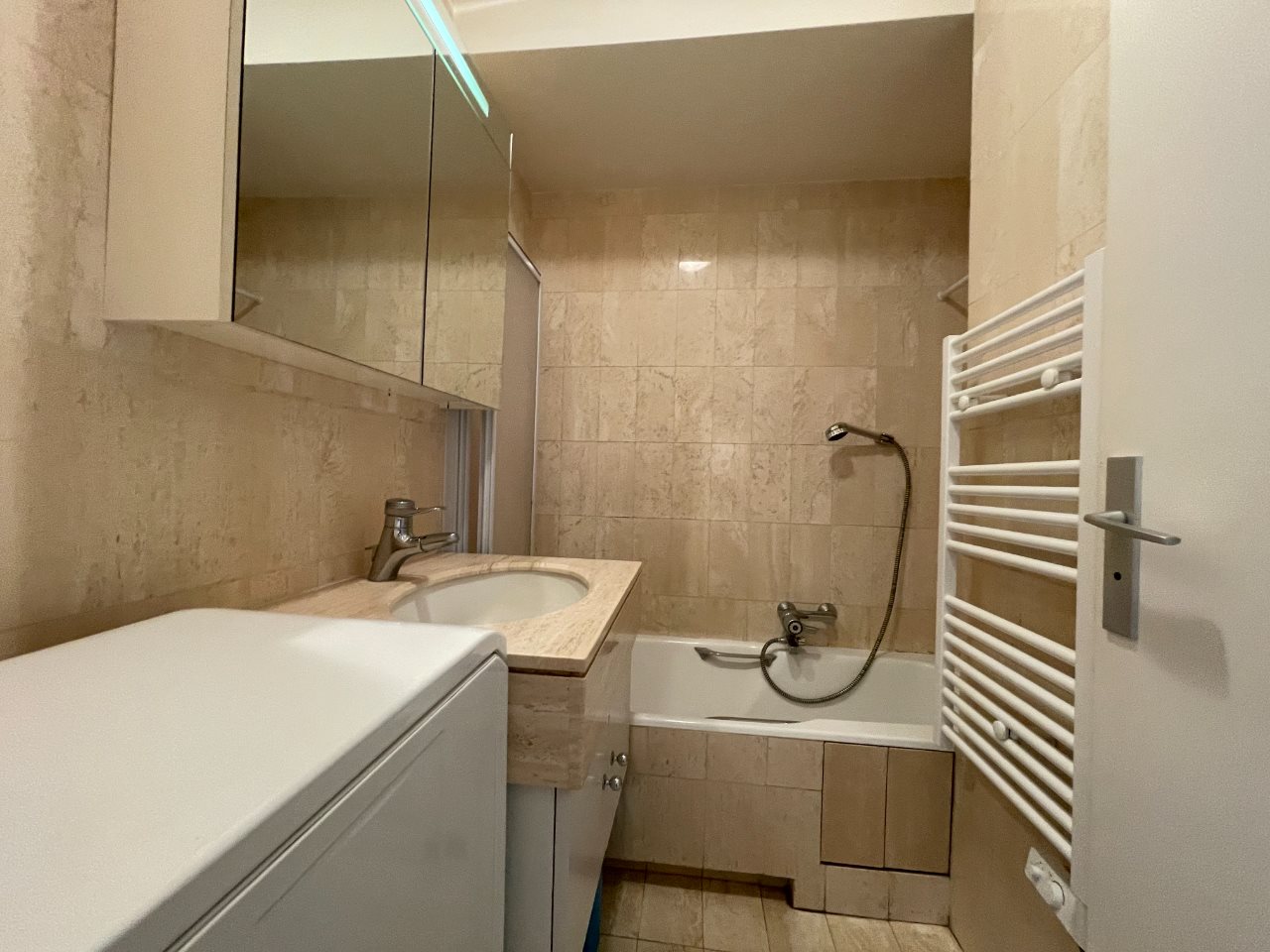 Appartement à louer, 30m², Cagnes-sur-Mer