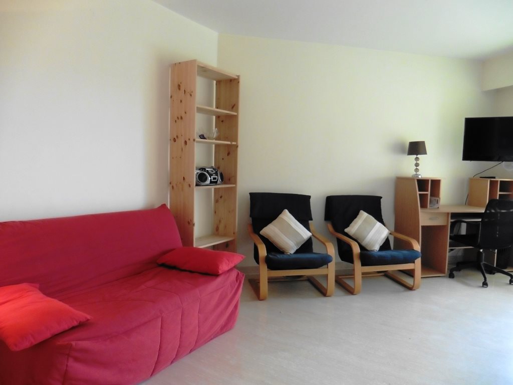 Appartement à louer, 30m², Cagnes-sur-Mer
