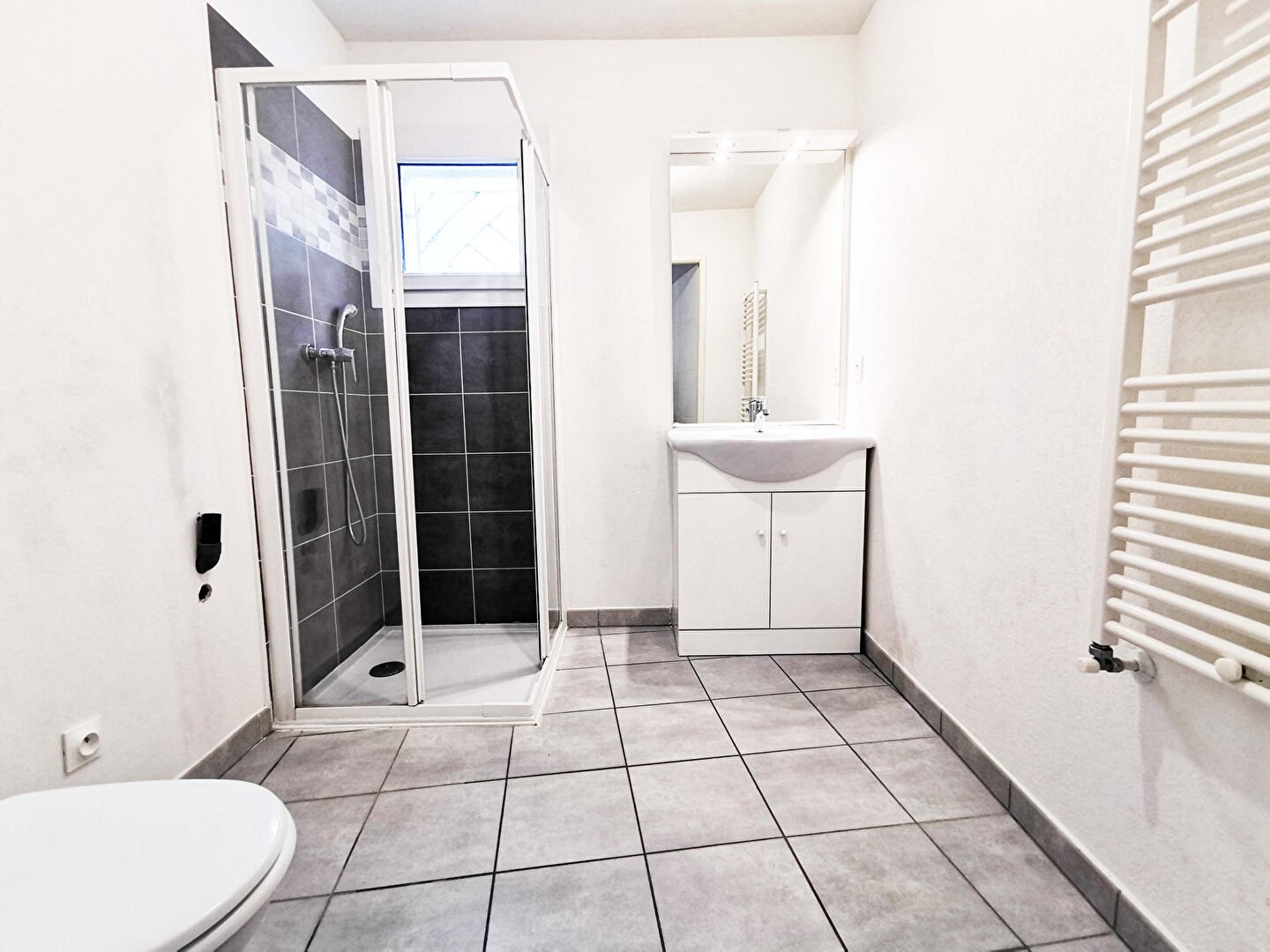 Appartement à louer, 26m², La Colle-sur-Loup