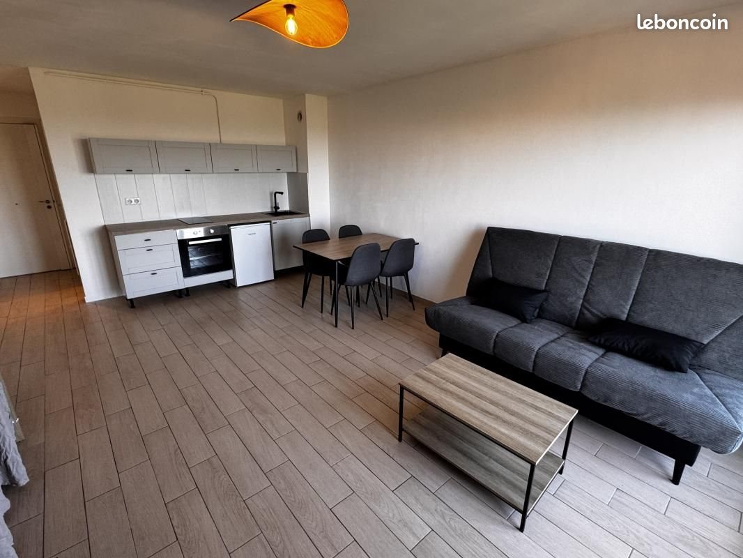 Appartement à louer, 29m², Grasse