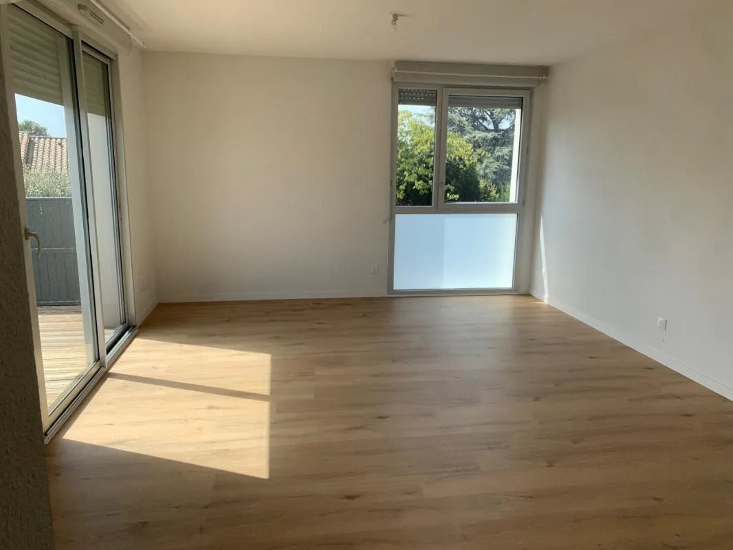 Appartement à louer, 62m², Bruguières