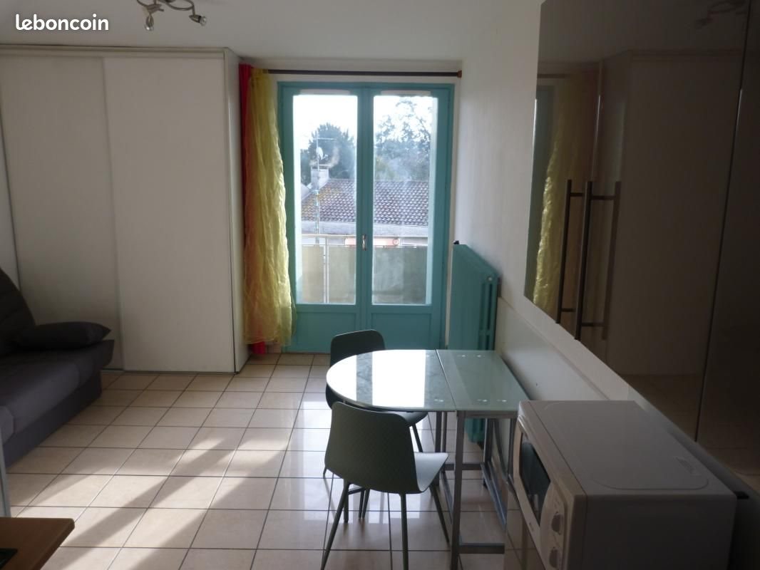 Appartement à louer, 19m², Montauban