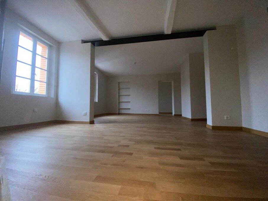 Appartement à louer, 80m², Revel