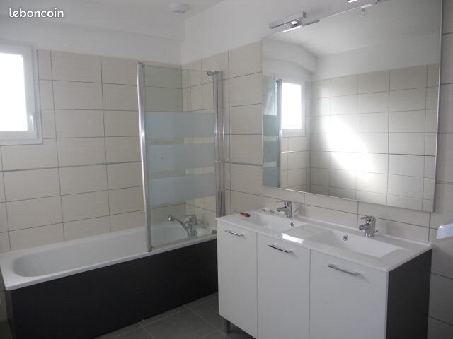 Maison à louer, 87m², Lespinasse