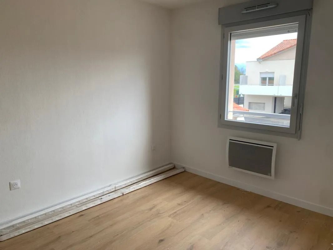 Maison à louer, 87m², Gratentour