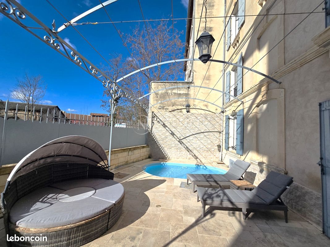 Maison à vendre, 399m², Apt