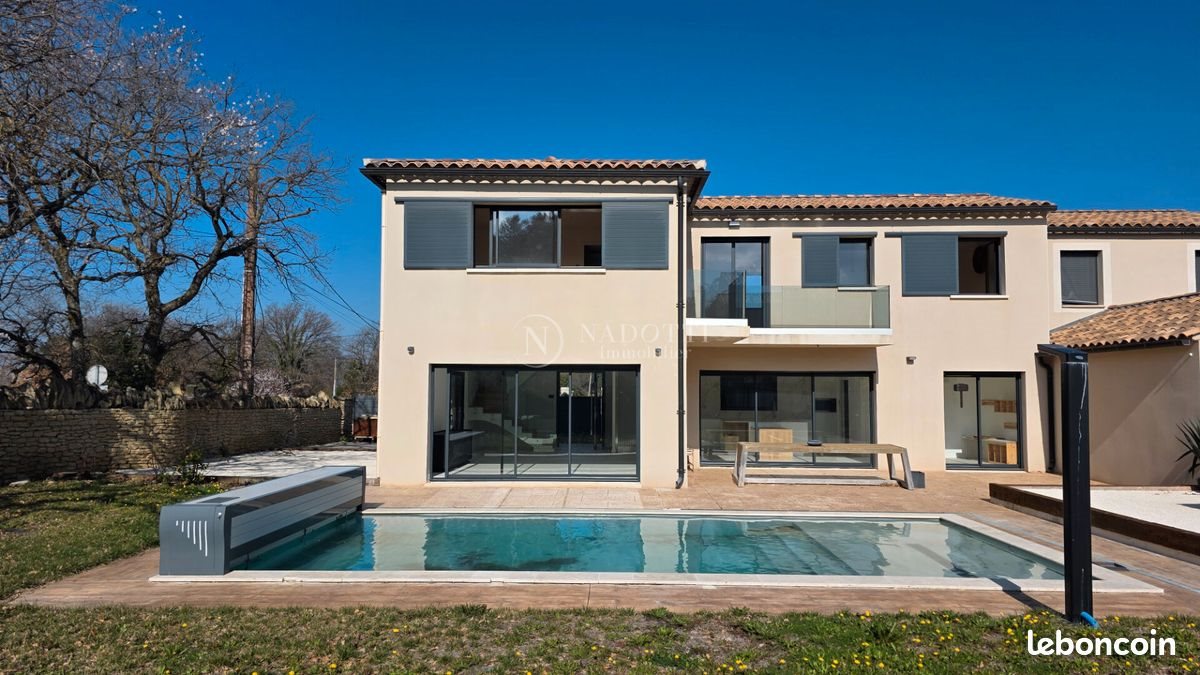 Maison à vendre, 160m², Oppède