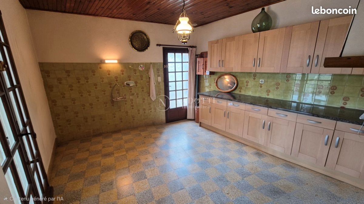 Maison à vendre, 140m², Beaumettes