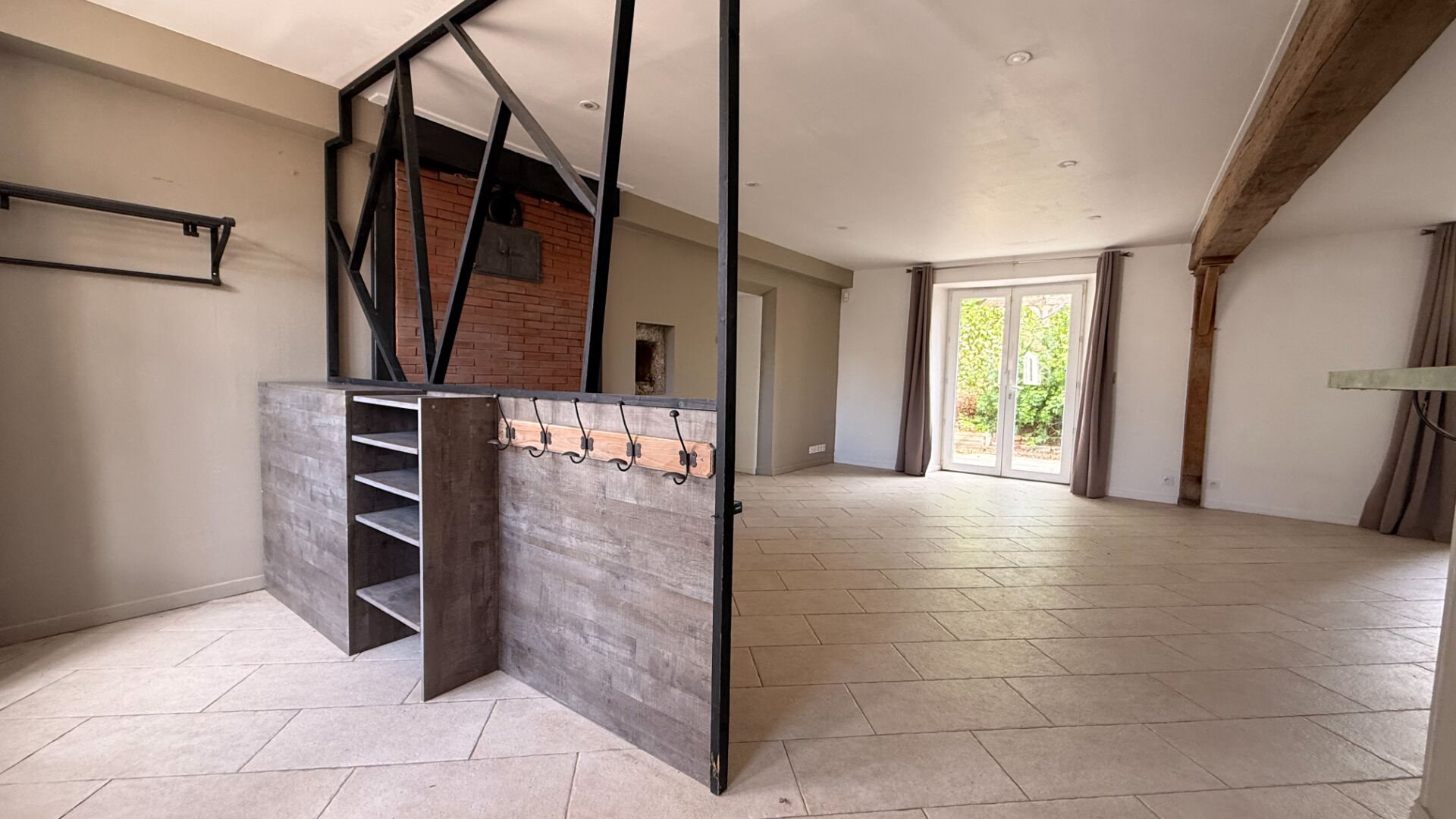 Maison à louer, 152m², Saint-Jean-de-la-Ruelle