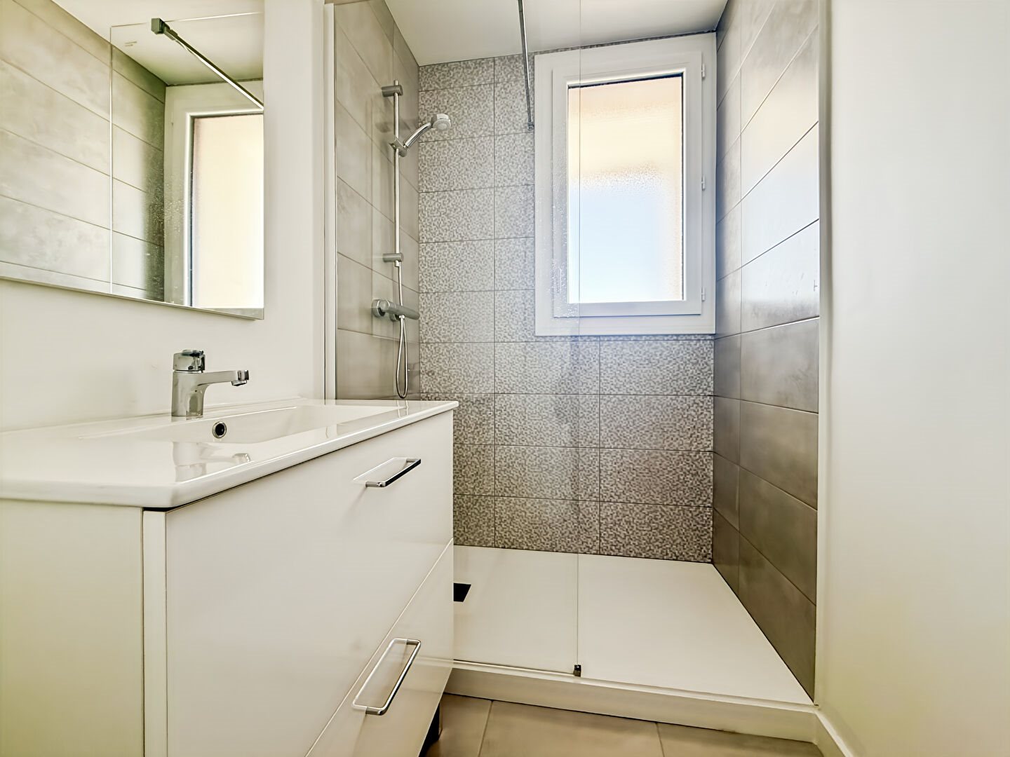 Appartement à vendre, 82m², Pessac