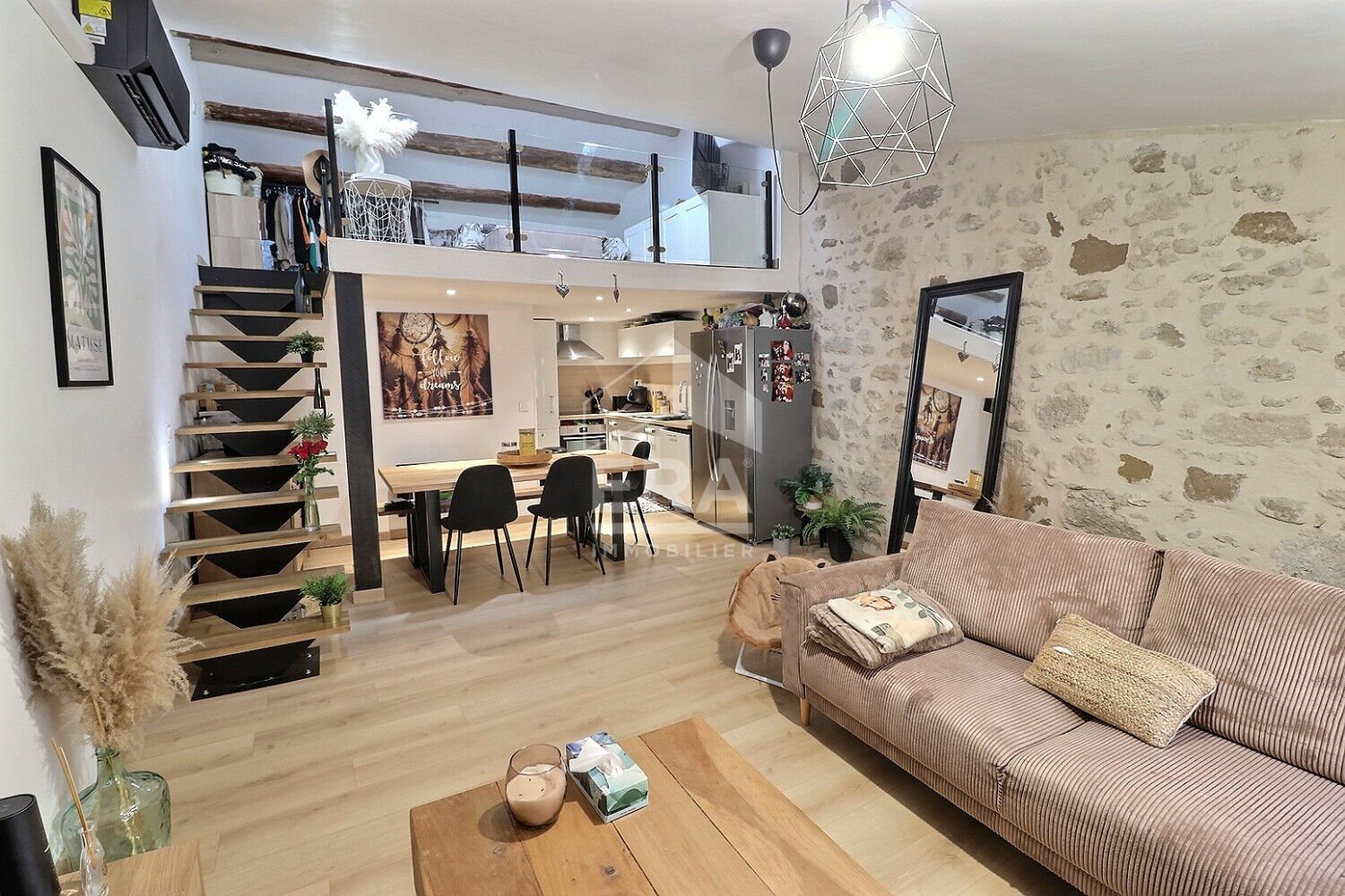 Appartement à louer, 69m², Entraigues-sur-la-Sorgue
