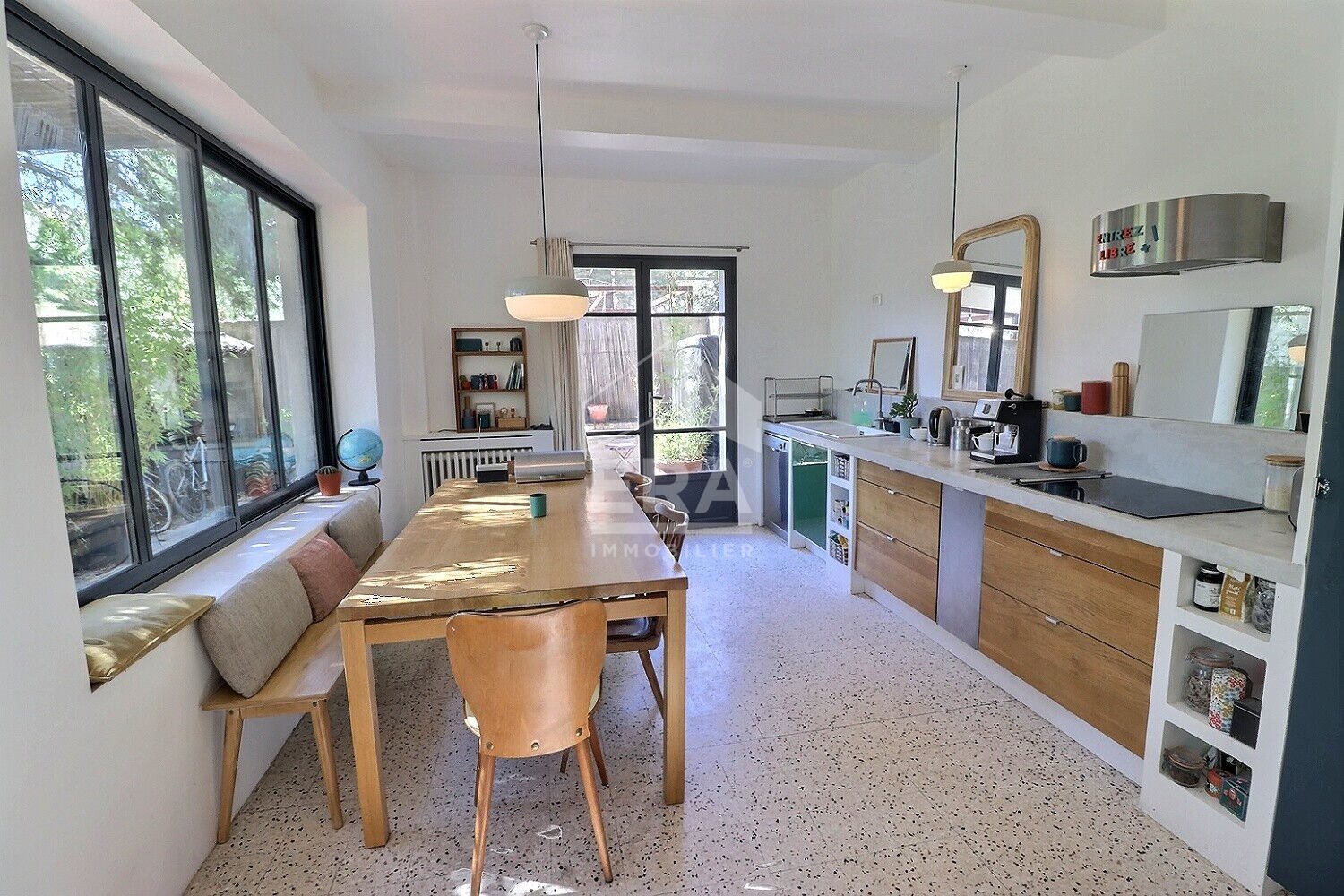 Maison à vendre, 130m², Entraigues-sur-la-Sorgue