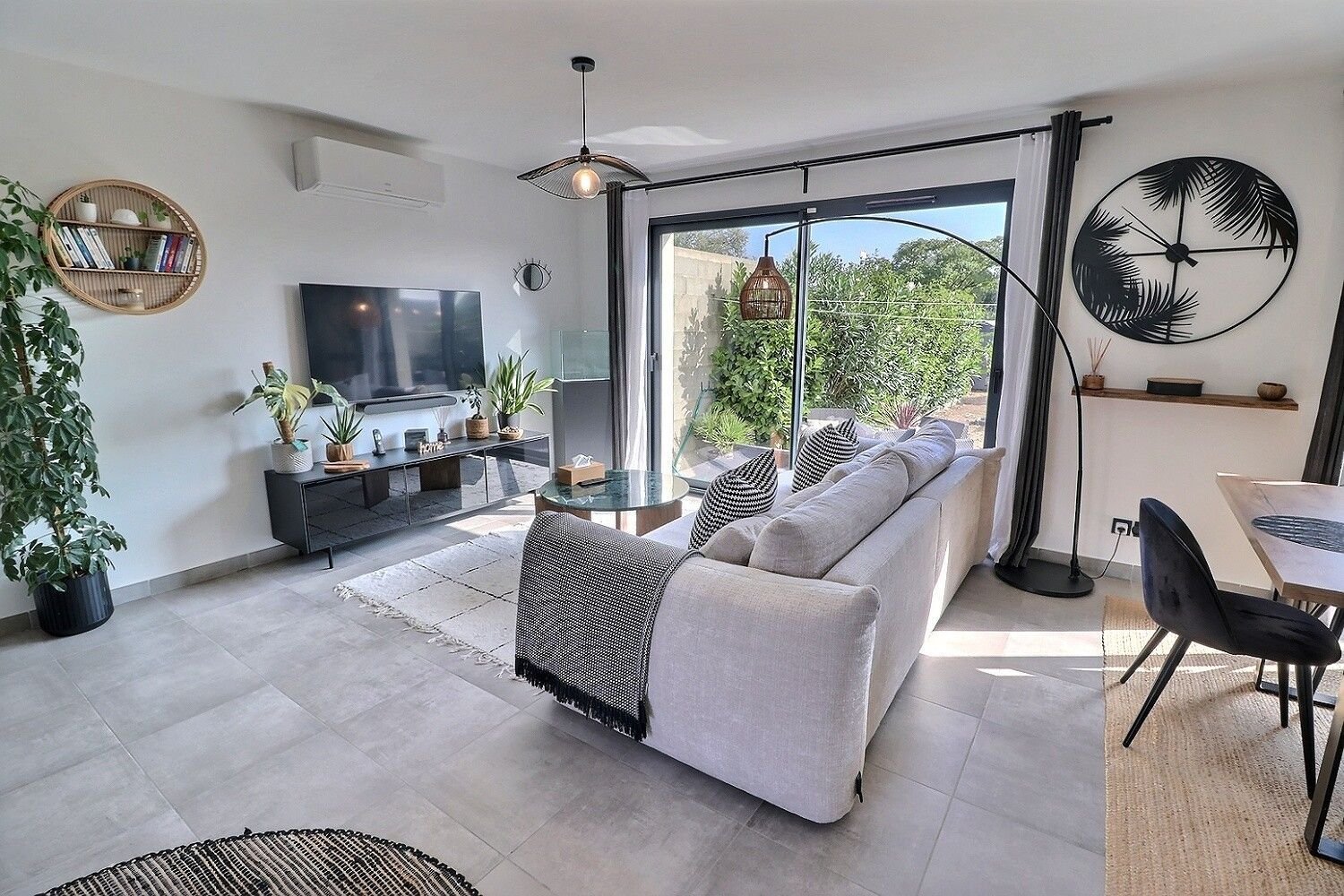Maison à vendre, 85m², Entraigues-sur-la-Sorgue