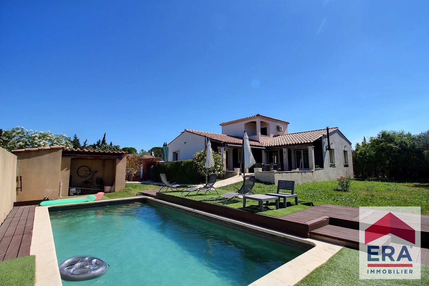 Maison à vendre, 136m², Sainte-Cécile-les-Vignes
