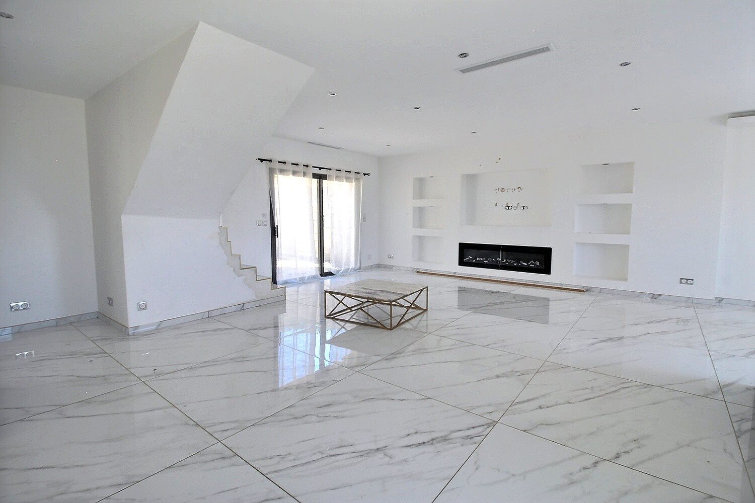 Maison à vendre, 143m², Piolenc