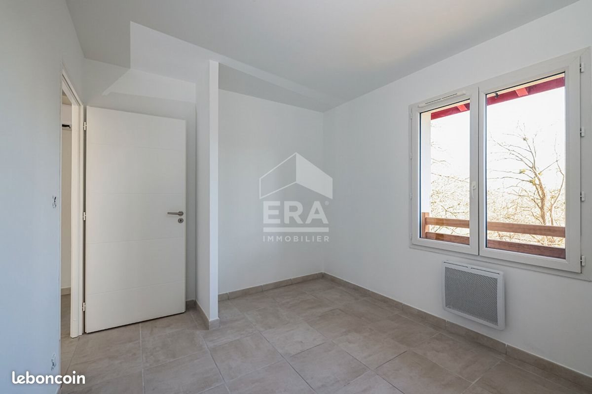 Appartement à vendre, 82m², Bardos