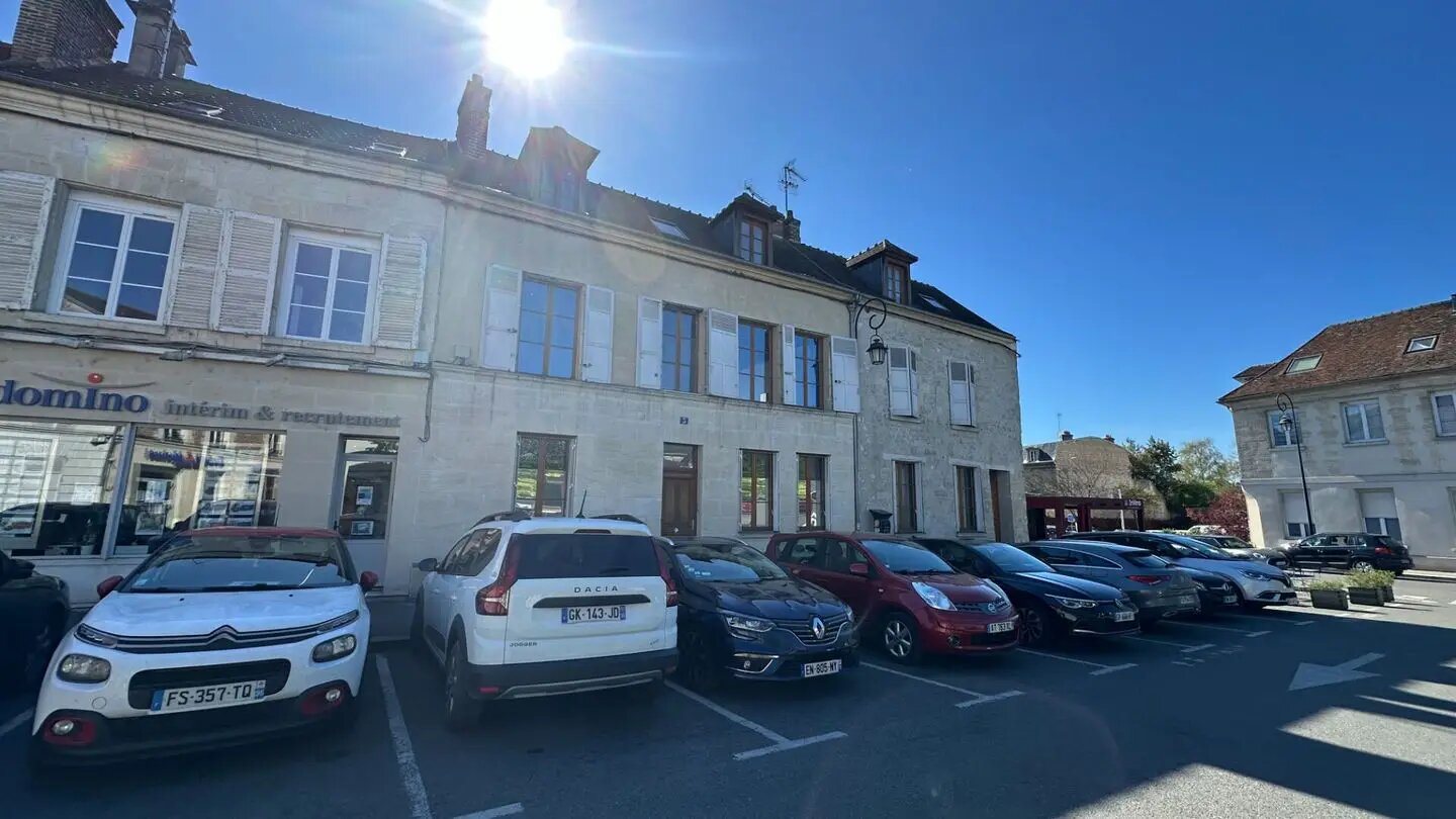Maison à louer, 210m², Compiègne
