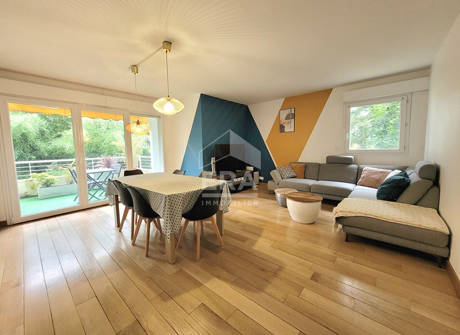 Appartement à louer, 81m², Pau