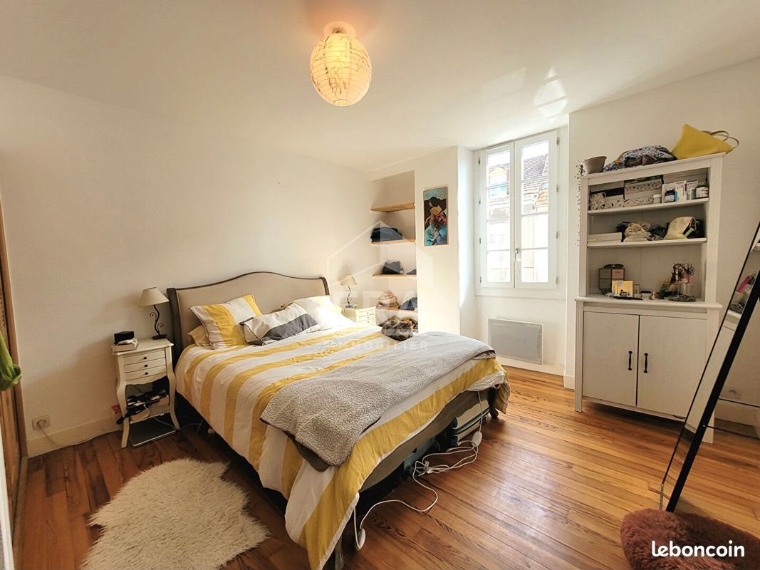 Appartement à louer, 80m², Pau