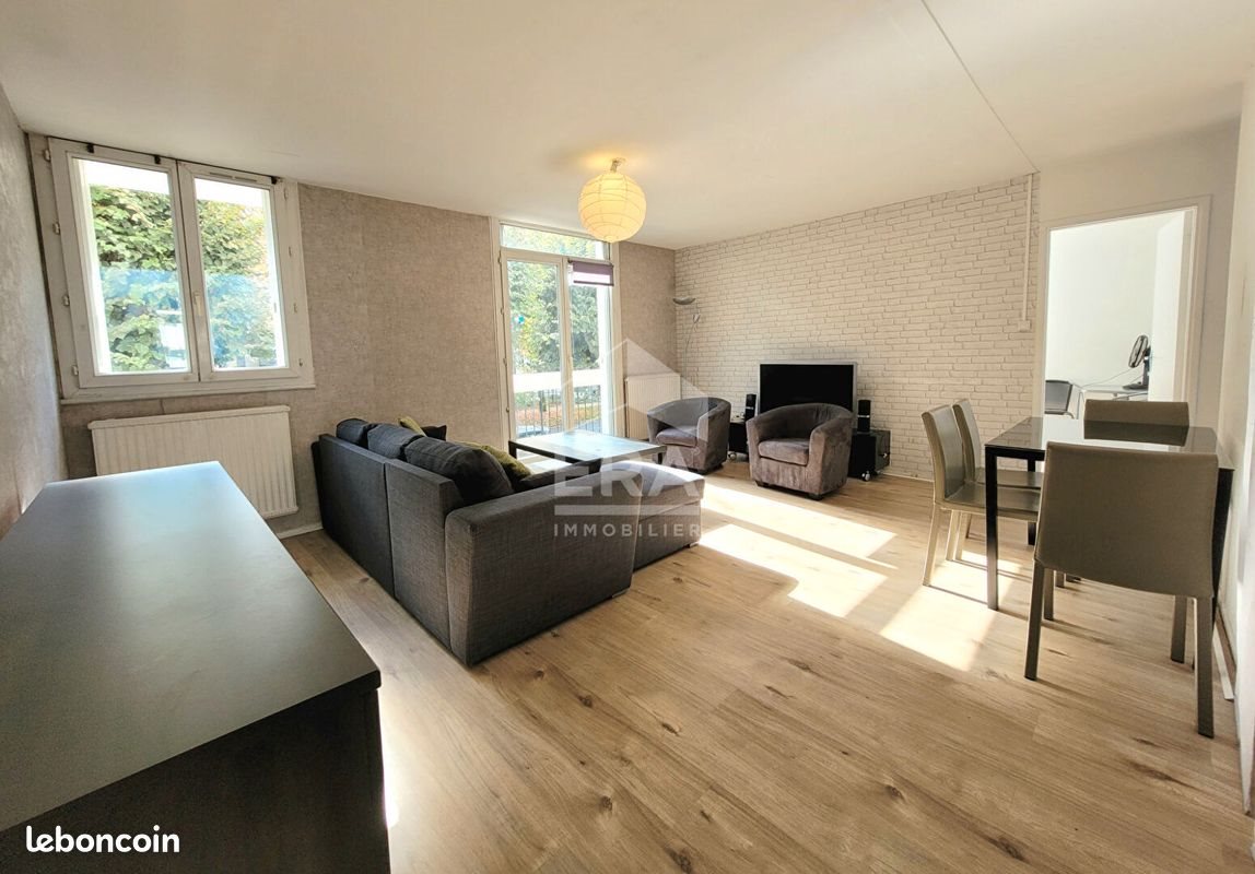 Appartement à louer, 83m², Pau