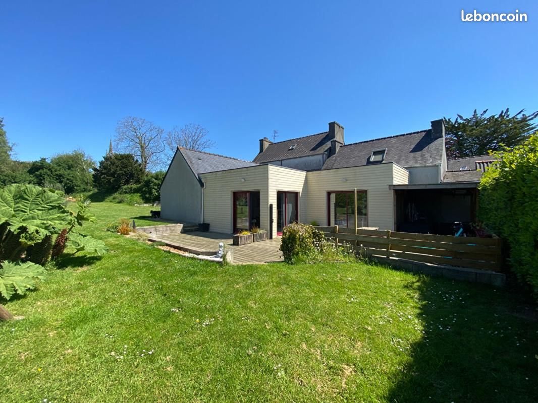 Maison à vendre, 147m², Guimiliau