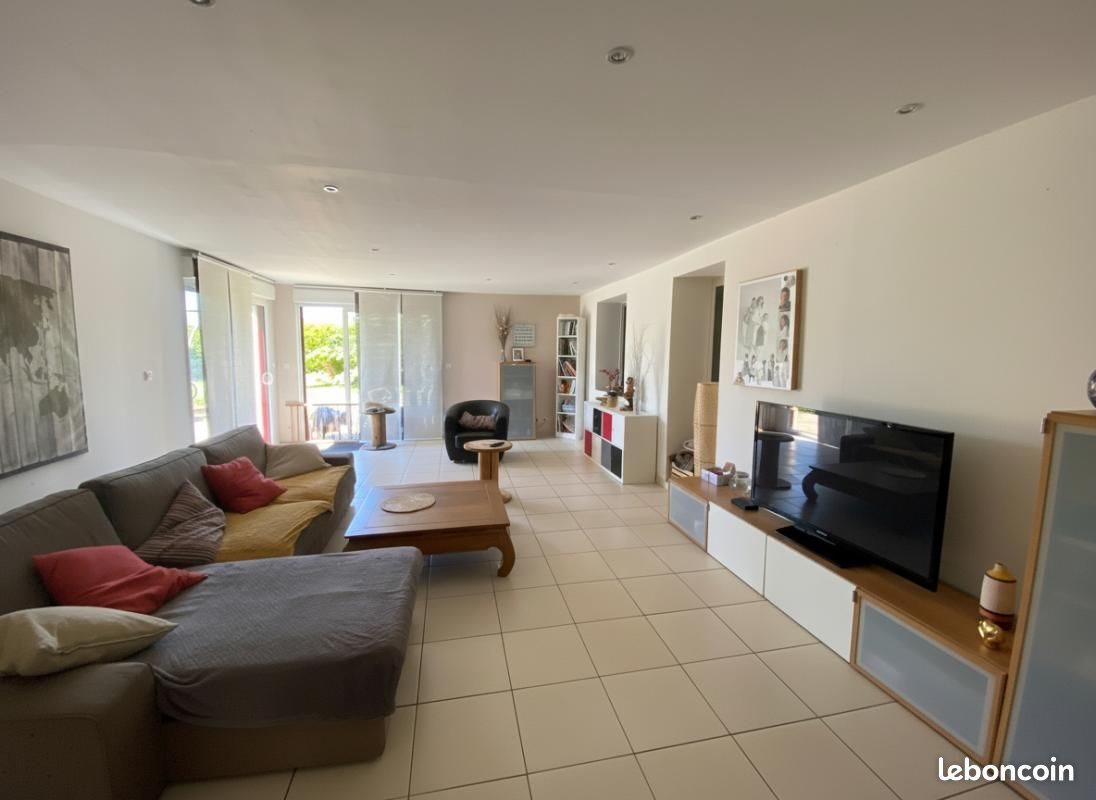 Maison à vendre, 147m², Guimiliau