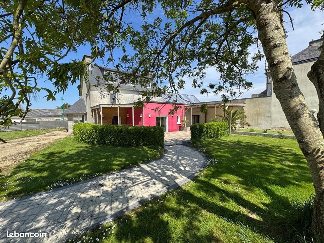Maison à vendre, 159m², Plougar