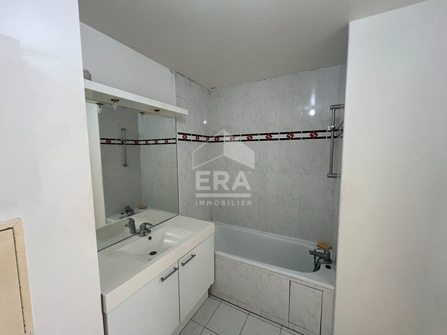 Appartement à vendre, 40m², Neuilly-sur-Marne
