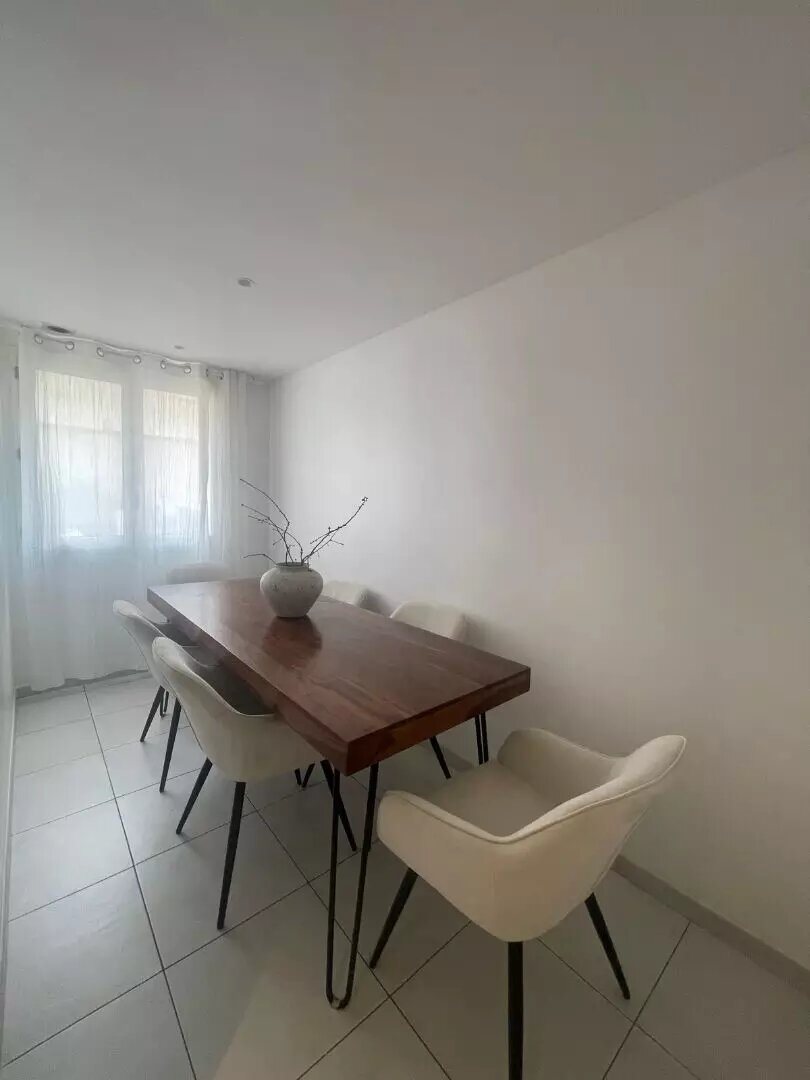 Maison à vendre, 82m², Guignes