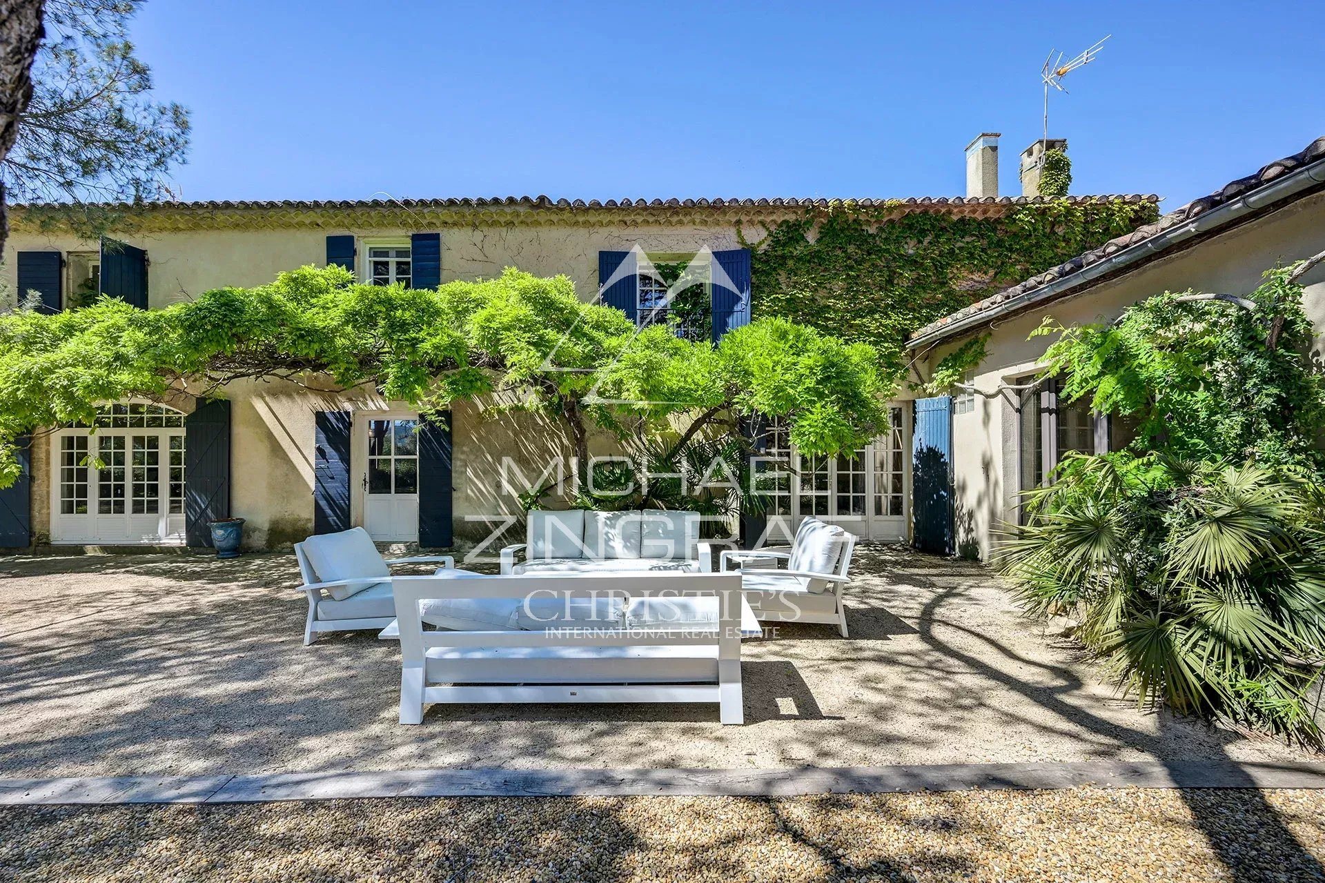 Maison à vendre, 380m², Alleins