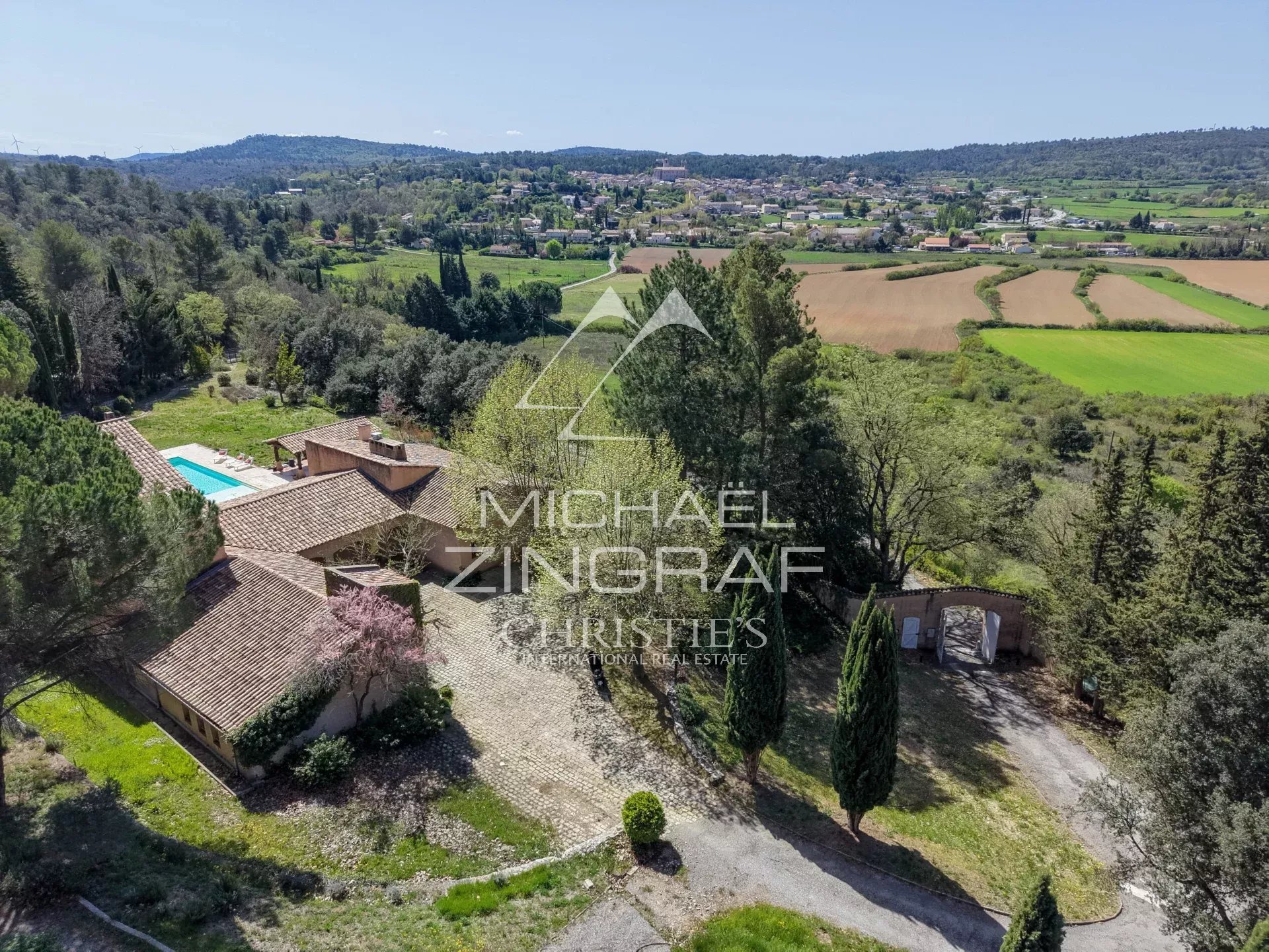 Maison à vendre, 348m², Rians