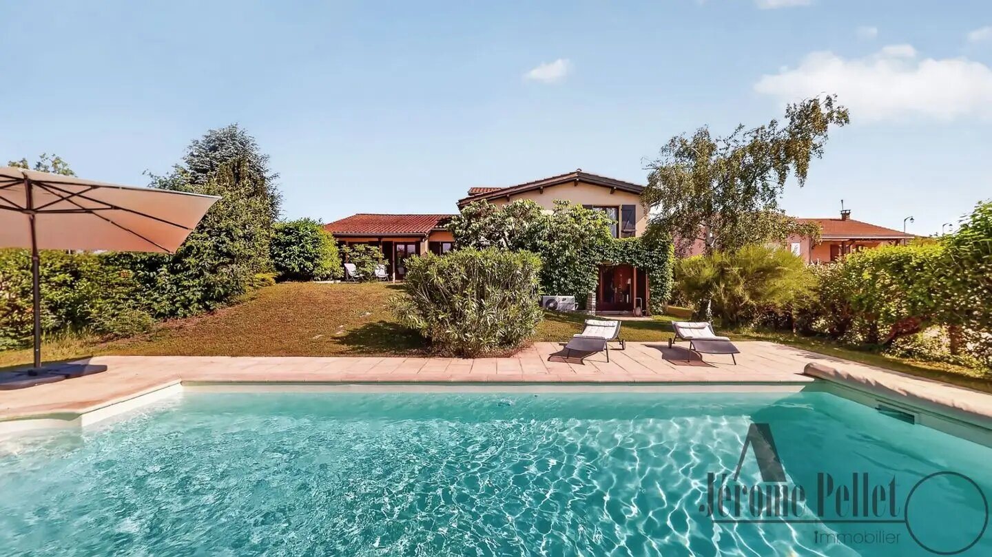 Maison à vendre, 197m², Ternay