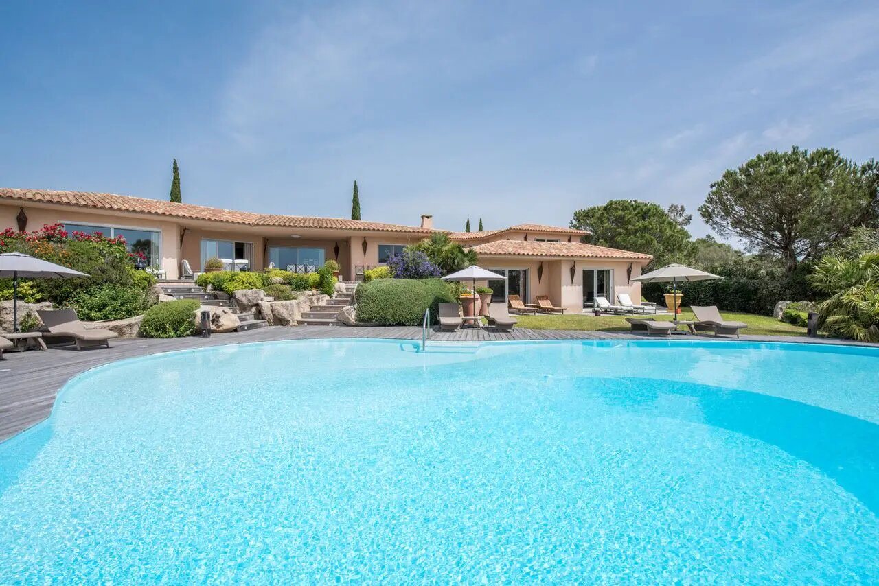 Maison à vendre, 435m², Lecci